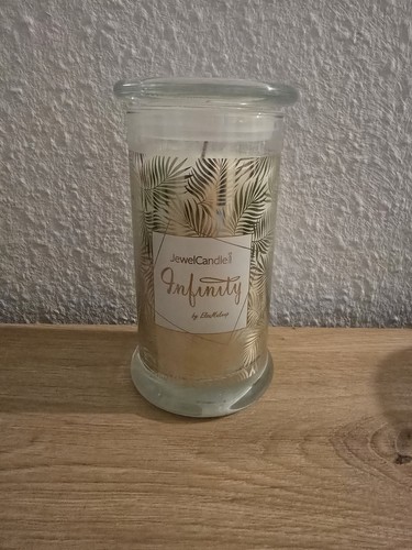 Juwelkerze mit schmuck - juwelkerze,